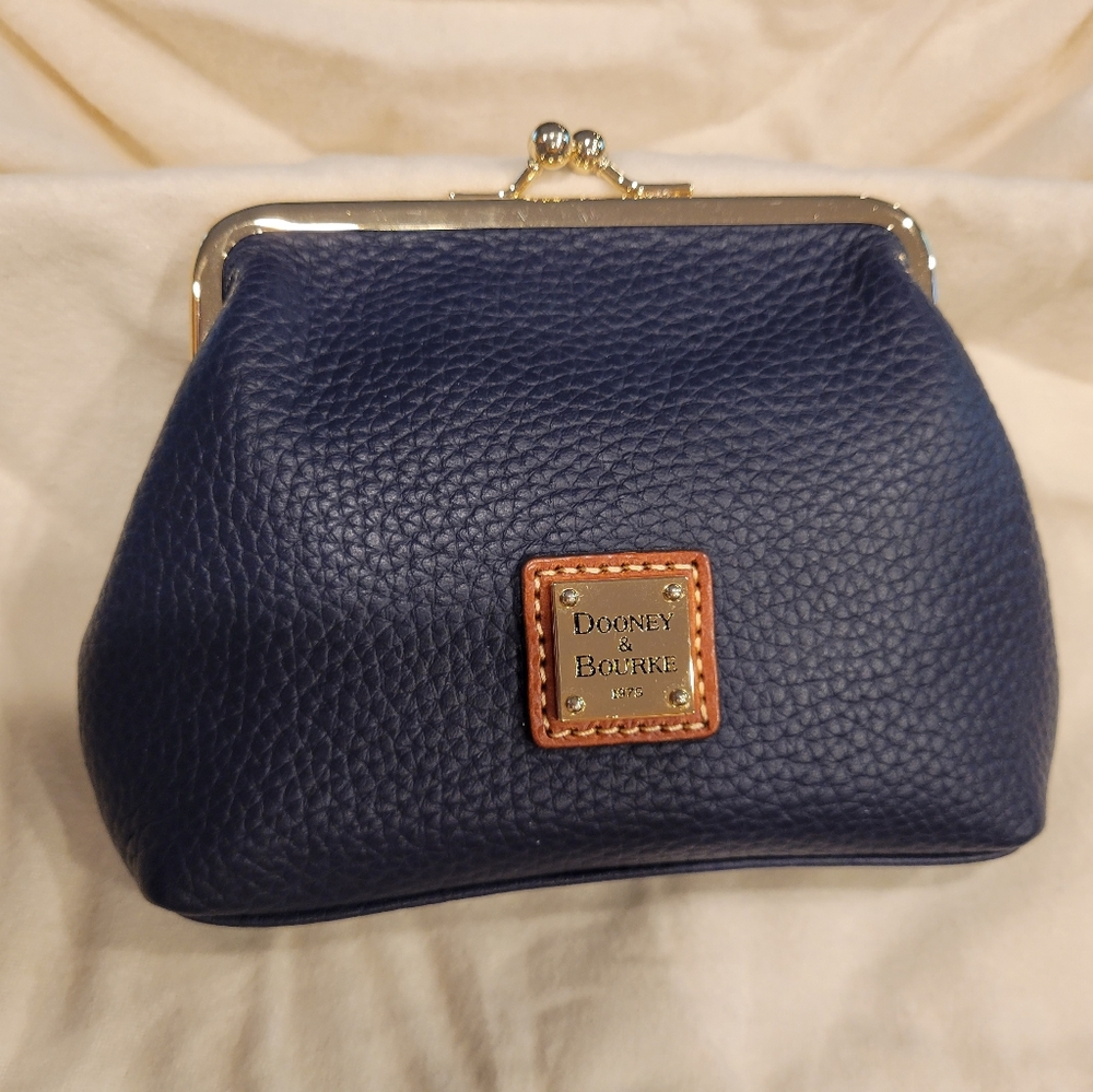 Dooney & Bourke Large Frame Purse